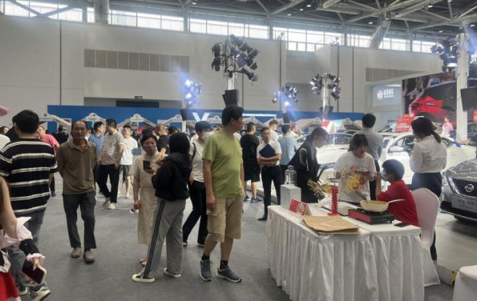 南通广电端午车展