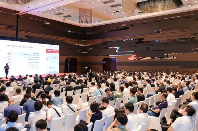 AMTS汽车制造技术与装备及材料展