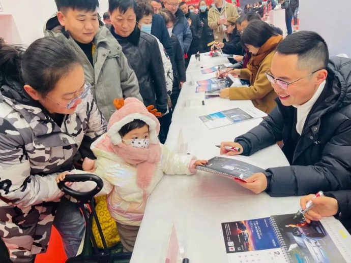 南通广电元旦车展