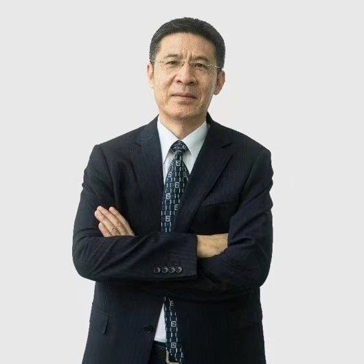 张 海