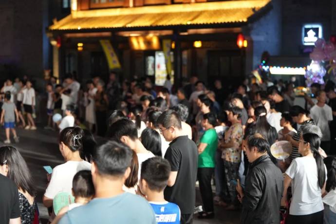 东港黄河大集车展