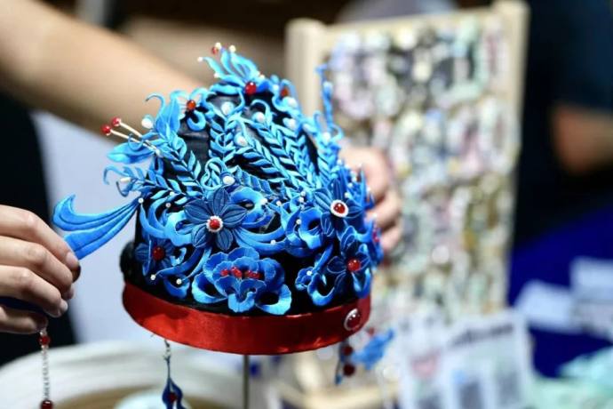 东港黄河大集车展