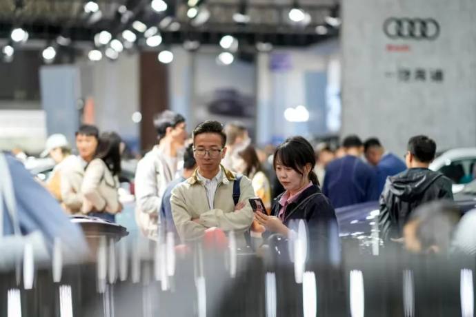 西宁晚报车展